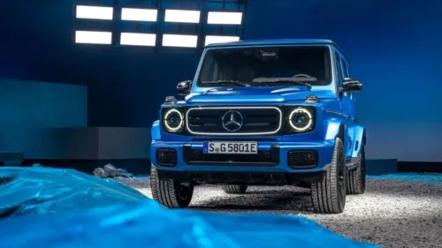 2024 Mercedes G580: वैश्विक स्तर पर पहली इलेक्ट्रिक G-Class का खुलासा; 116 kWh का बड़ा बैटरी पैक मिलता है; विवरण देखें 