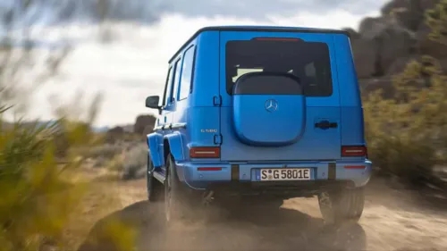 2024 Mercedes G580: वैश्विक स्तर पर पहली इलेक्ट्रिक G-Class का खुलासा; 116 kWh का बड़ा बैटरी पैक मिलता है; विवरण देखें 