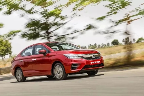 Honda ने City Hybrid का V ट्रिम किया बंद; भारत में केवल टॉप-एंड ZX ट्रिम बेचने की योजना; विवरण देखें 