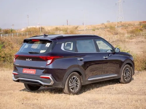 Spy Shots Reveal Kia Carens Facelift: 2025 India Launch Anticipated