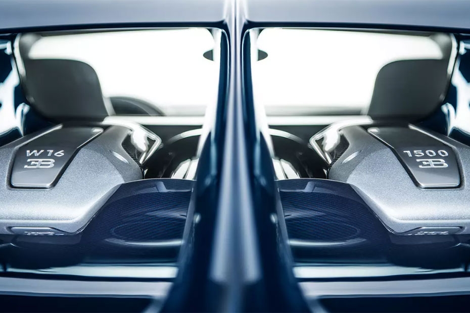 Bugatti Chiron Interior Image