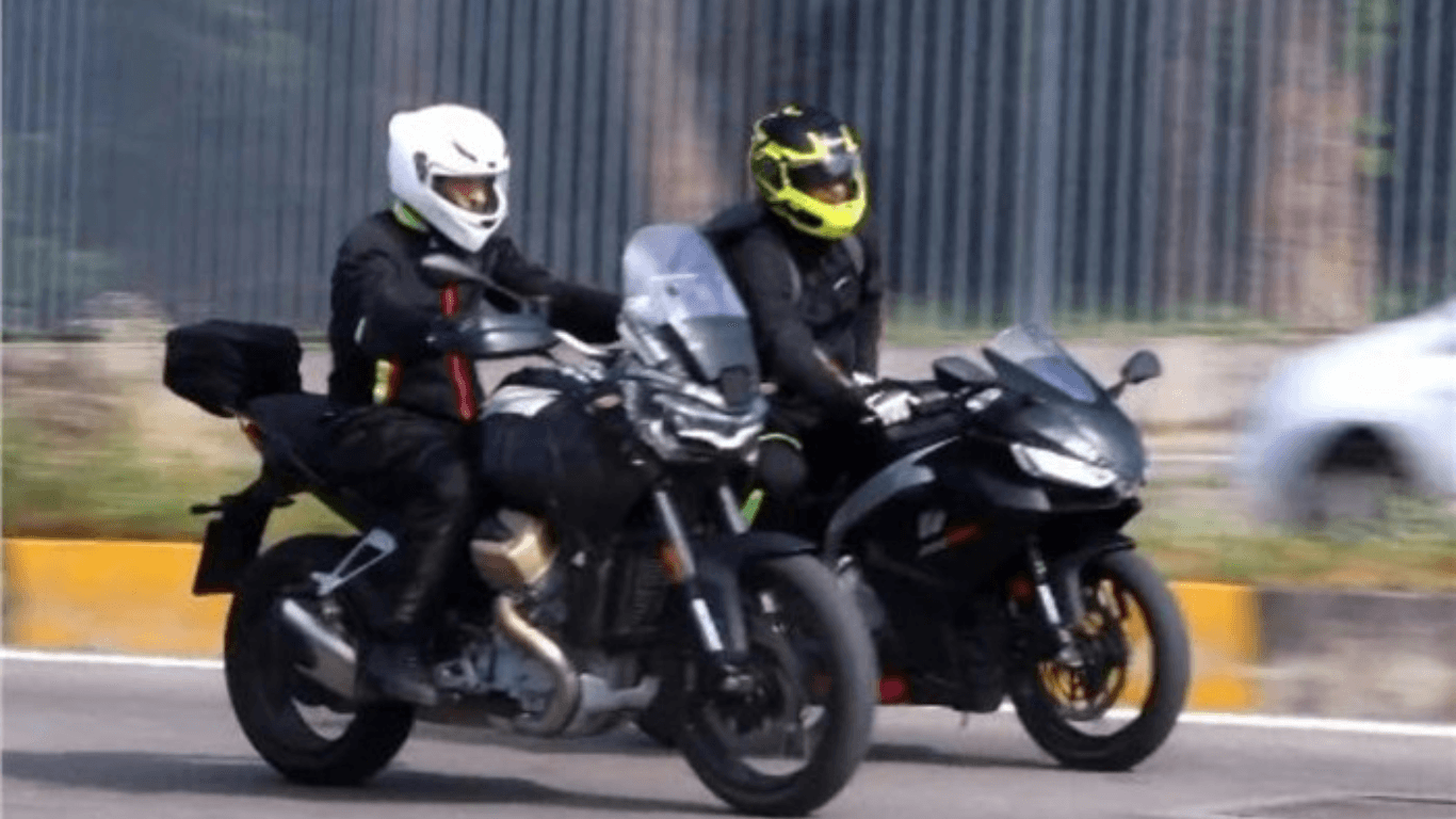 Aprilia RS 400 spotted without camouflage, ready for India launch