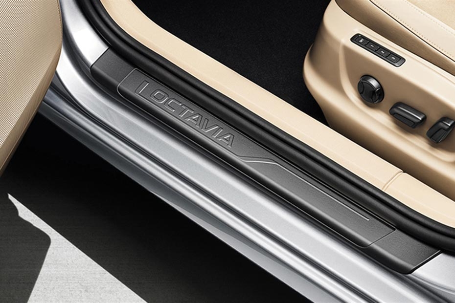 Skoda Octavia Interior Image