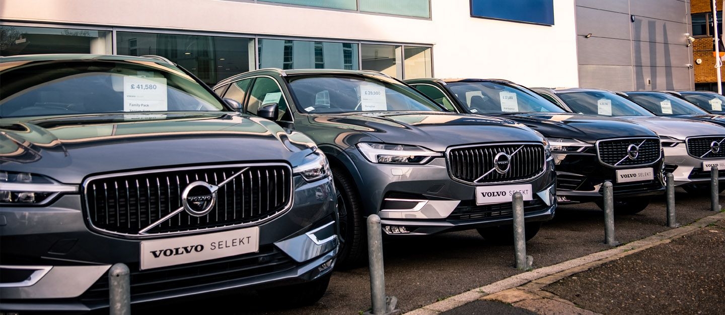 5 Safest Volvo Cars in India [ Price List 2023]