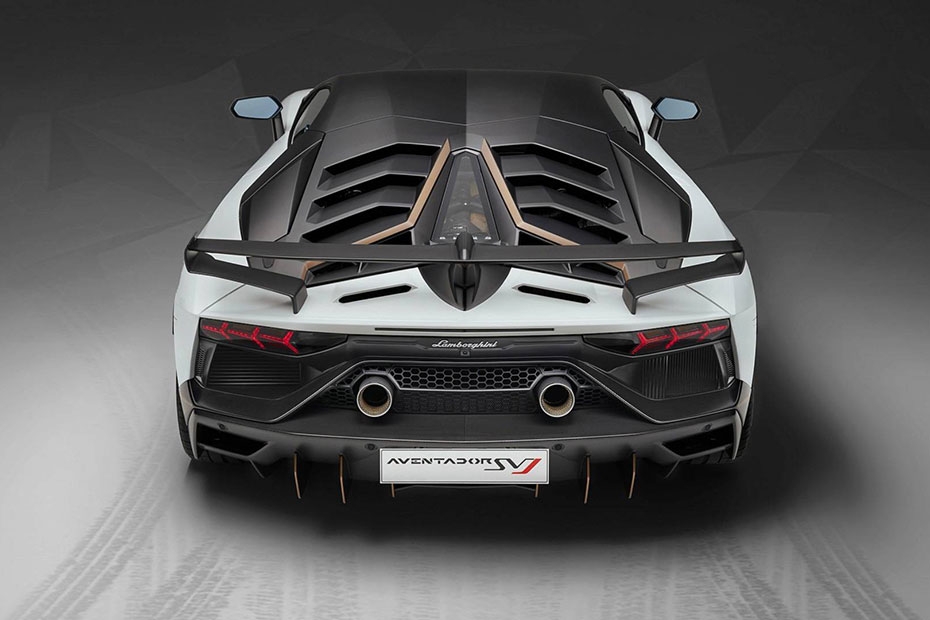 lamborghini aventador rear view
