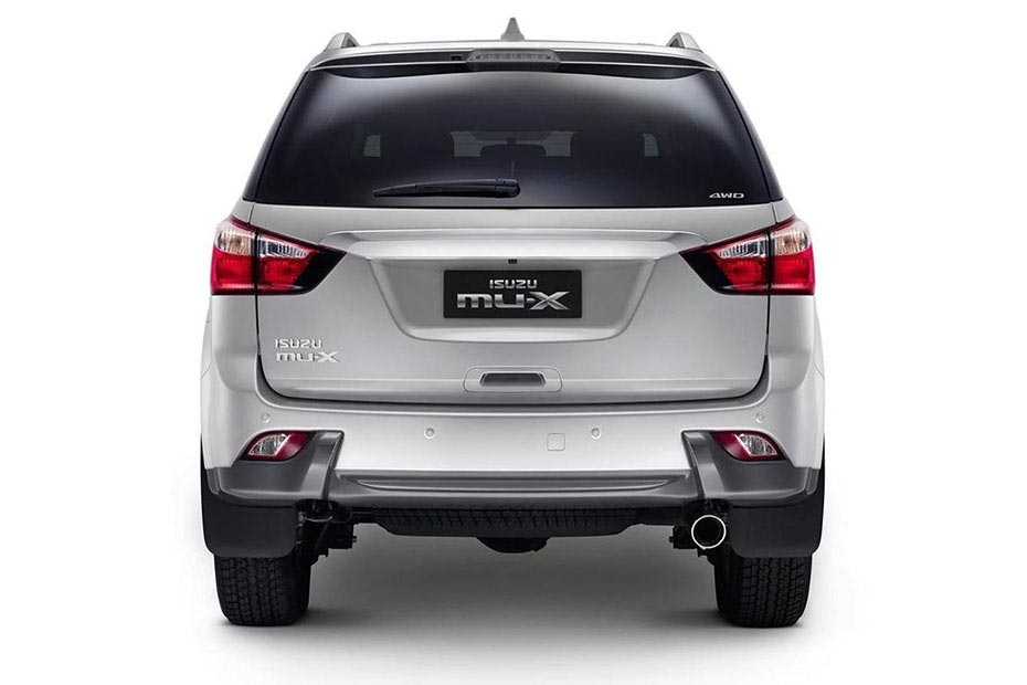 ISUZU MU-X Rear View