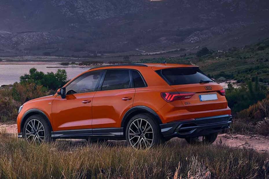 Audi-Q3_rear-left-side