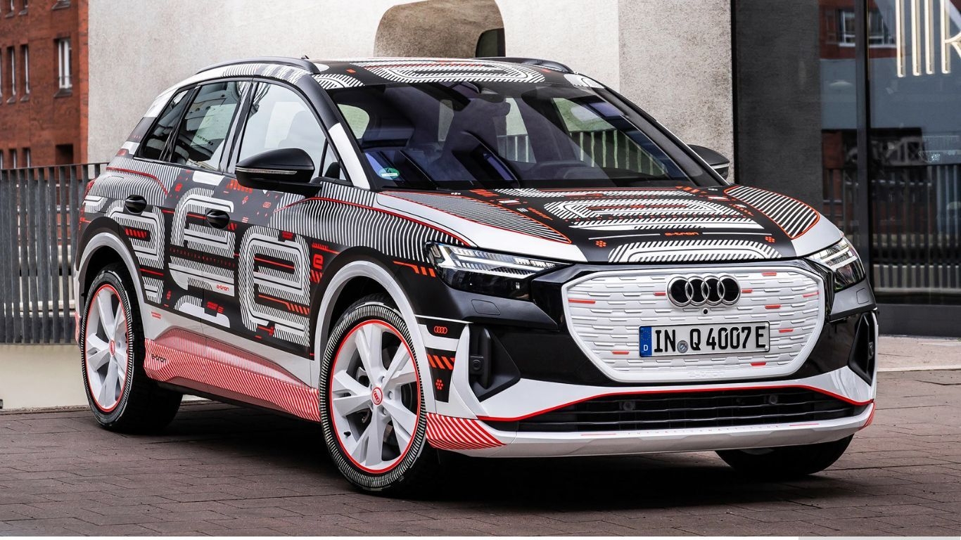 Audi Q6 e-tron: ऑडी की आगामी इलेक्ट्रिक SUV के प्रोटोटाइप का अनावरण