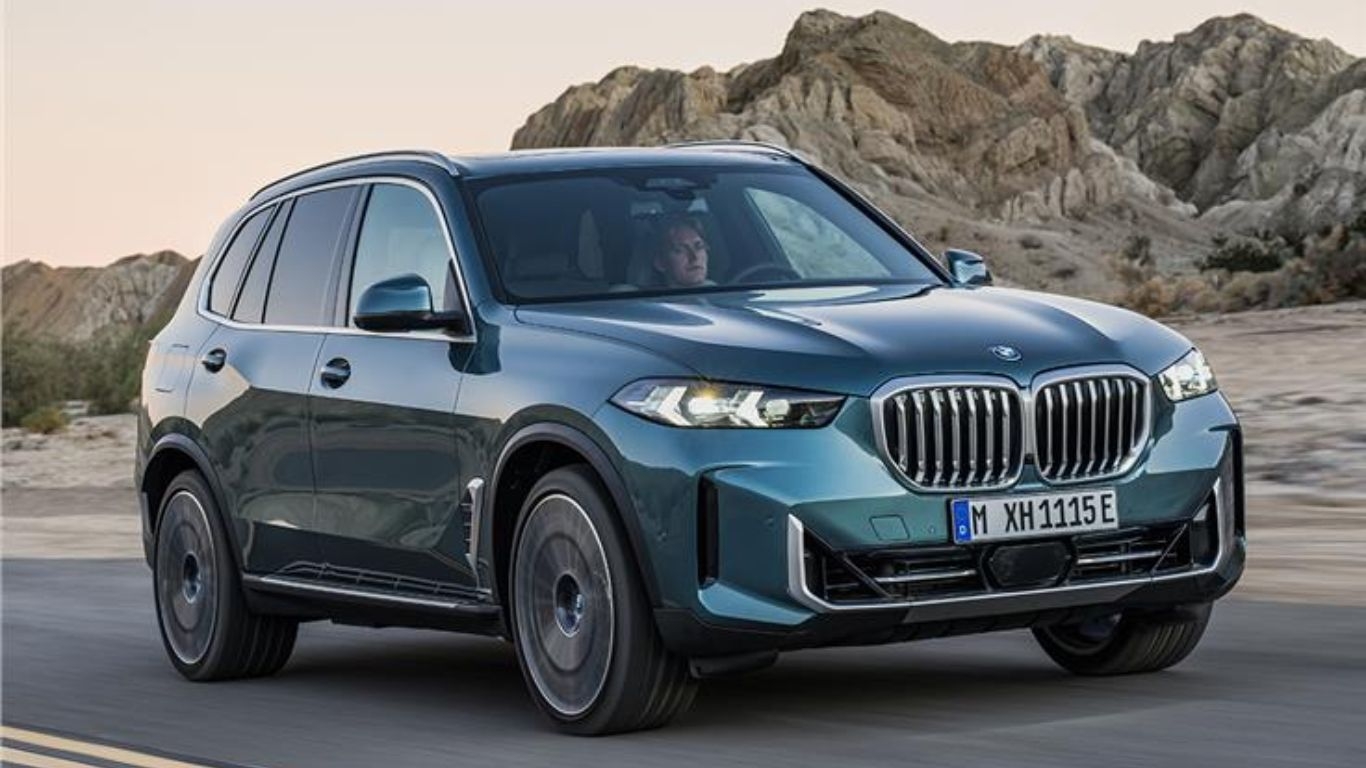 BMW X5 फेसलिफ्ट 14 जुलाई को लॉन्च होने वाली है