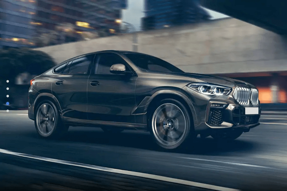 BMW X6 Right Side View