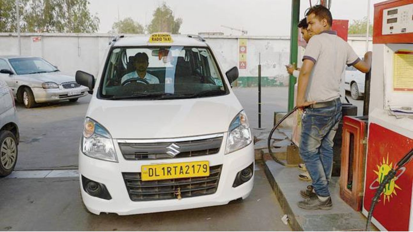 Delhi Grants 15-Year Permit Validity for CNG Cabs, Offering Increased Lifespan
