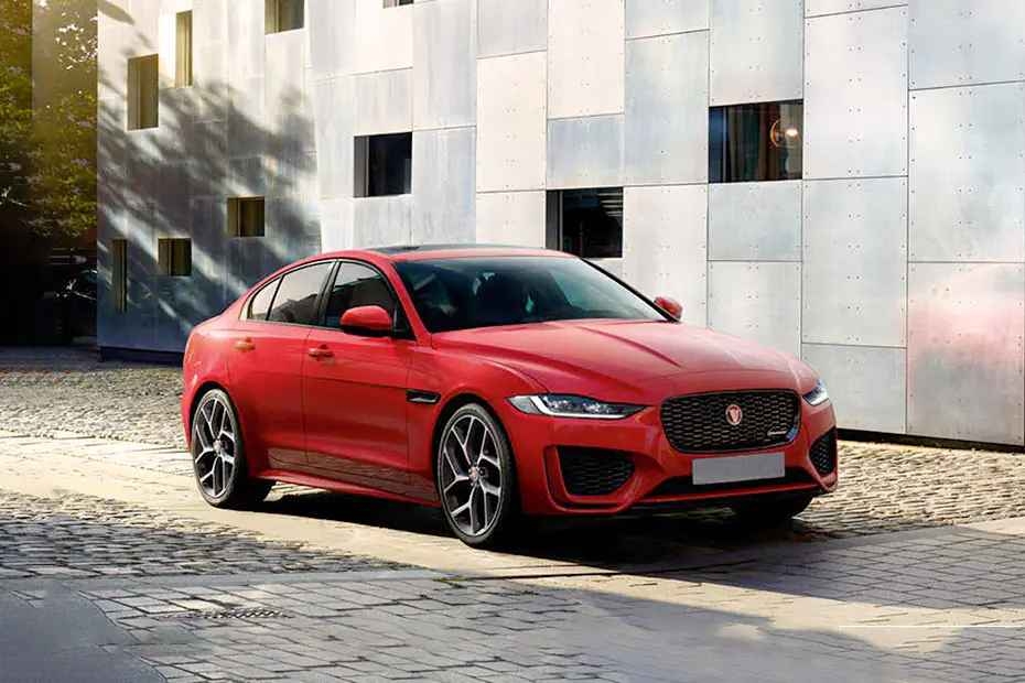 Jaguar XE 