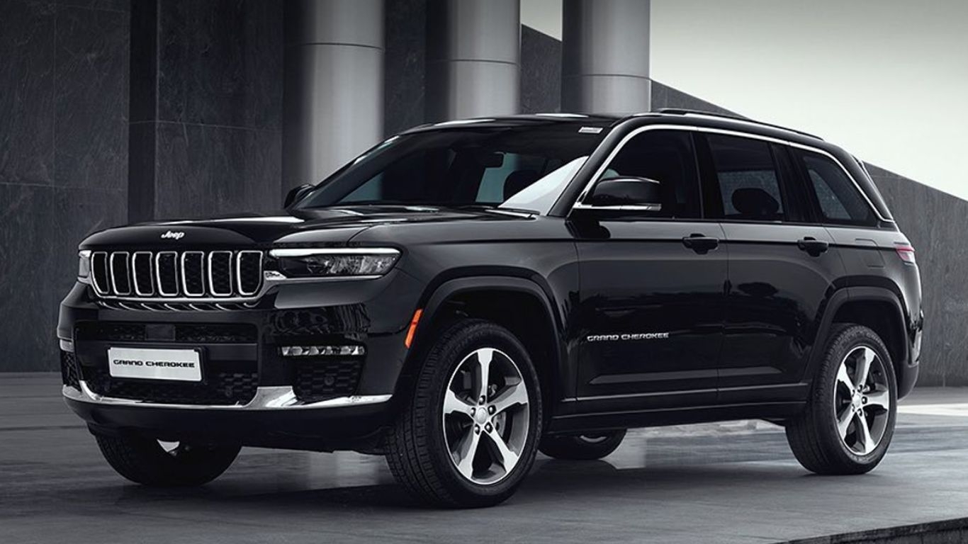 Jeep ने जुलाई 2023 में रैंगलर और ग्रैंड चेरोकी की कीमत में 2 लाख तक की बढ़ोतरी की