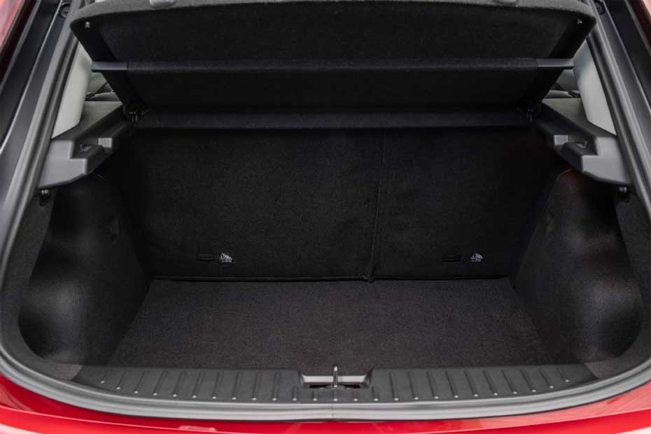 MG 3 Bootspace