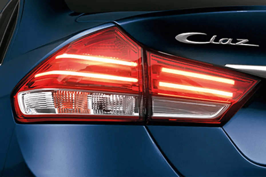 Maruti ciaz tail lamp