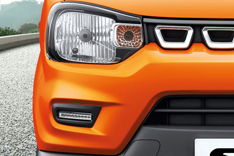 Maruti S-Presso headlight
