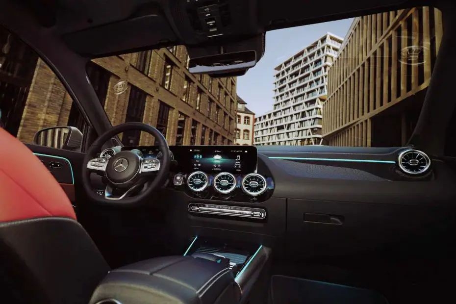 Mercedes-Benz AMG GLA35 Dashboard