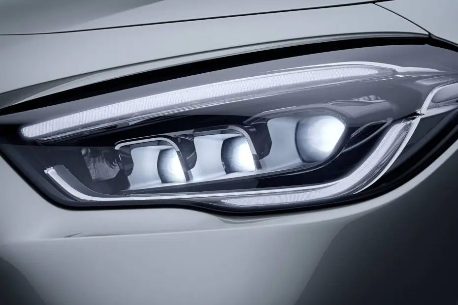 Mercedes-Benz AMG GLA35 Headlight