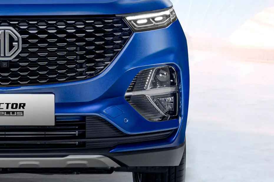 MG Hector Plus Headlight