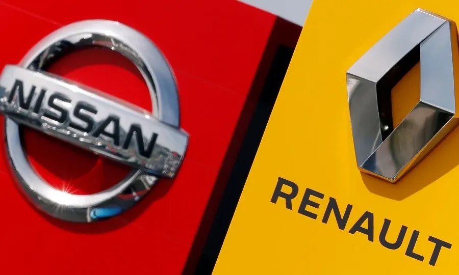 Renault और Nissan के मुख्य कार्यकारी अधिकारियों ने अपने गठबंधन को फिर से आकार देने के लिए बातचीत शुरू की