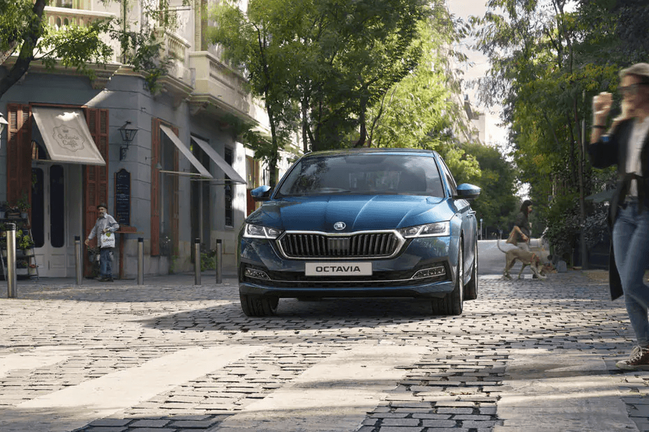 Skoda Octavia Front View