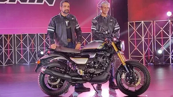 TVS Ronin VS RE Bullet VS Jawa 42 VS Bajaj Dominar 250 VS Bajaj Avenger 220
