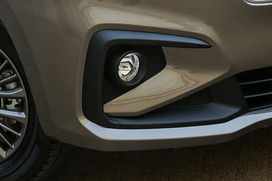Toyota Rumion Fog Lamp