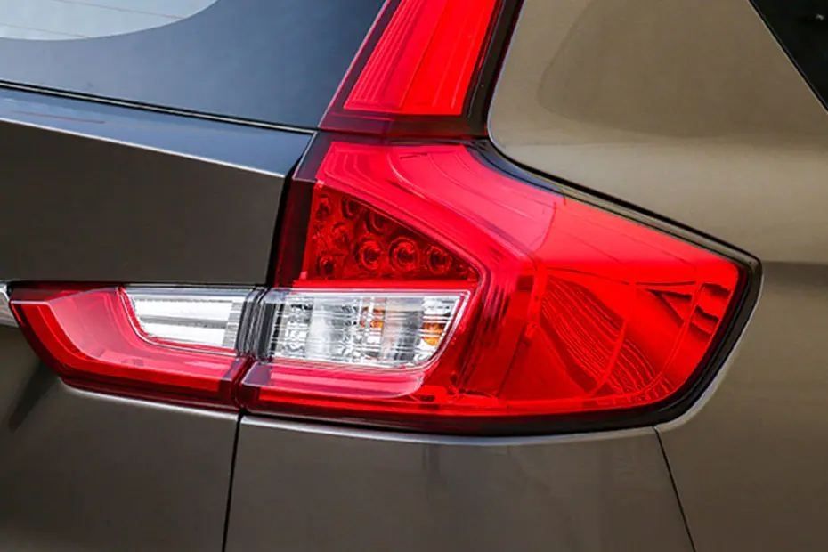 Toyota Rumion Tail Light