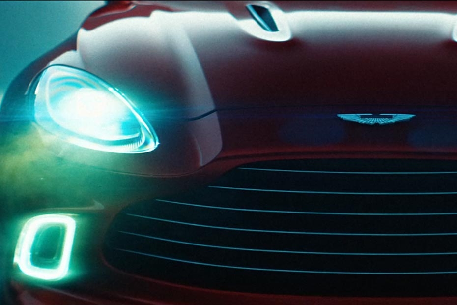 Aston Martin DBX headlight