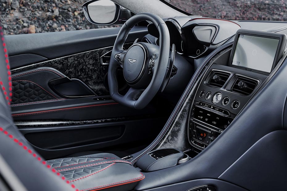 Aston Martin DBS Superleggera Dashboard