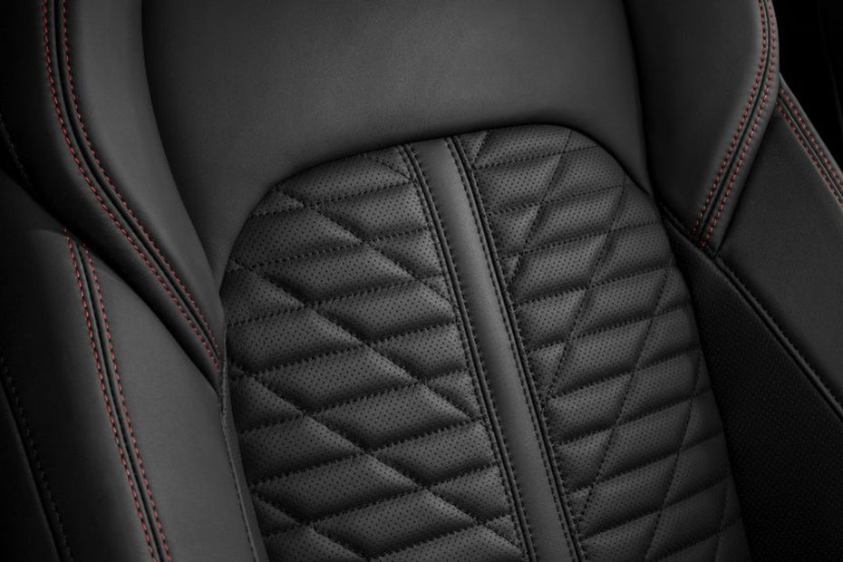 Maserati Ghibli seat