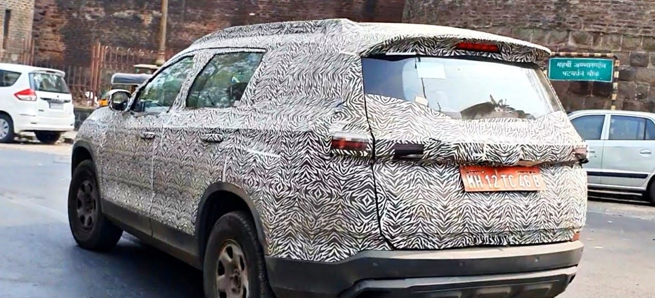 ADAS फीचर के साथ 2023 Tata Safari का टॉप वैरिएंट देखा गया