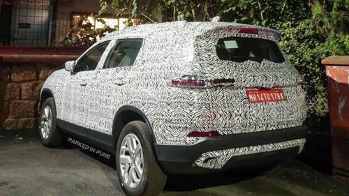 ADAS फीचर के साथ 2023 Tata Safari का टॉप वैरिएंट देखा गया