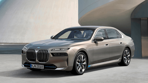 Mercedes EQS vs BMW i7: The Battle of the Luxury EV Sedans