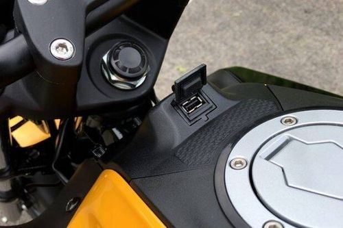 टीवीएस मोटर्स लंच, "125cc सेगमेंट के साथ टीवीएस रेडर