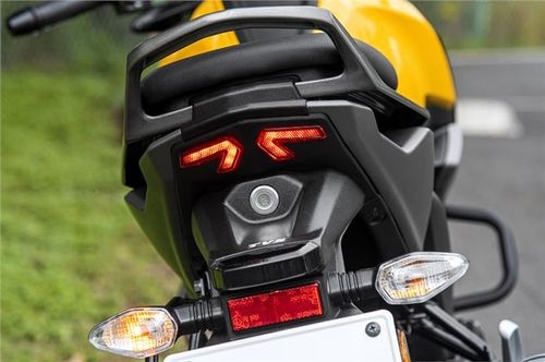 टीवीएस मोटर्स लंच, "125cc सेगमेंट के साथ टीवीएस रेडर