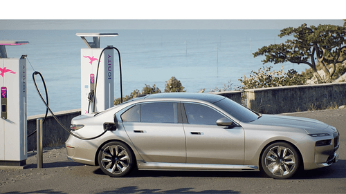 Mercedes EQS vs BMW i7: The Battle of the Luxury EV Sedans