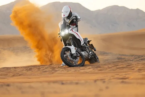 Top 4 Bikes of 2022: Carbike360 Bike of the Year