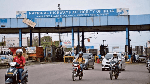 सरकार टोल टैक्स बढ़ाने की योजना बना रही है क्योंकि उन्होंने लगभग 26,700 किमी सड़क संपत्ति का मुद्रीकरण किया है
