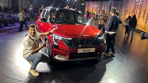 Kia Sonet 2024 फेसलिफ्ट भारत में हुई शोकेस: Kia Sonet से जुड़ी हर बात