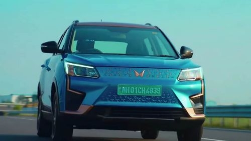 Mahindra XUV 400 e-SUV Detailed Review & Analysis
