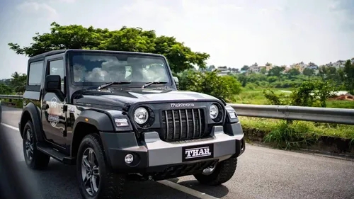 Mahindra Thar 5-डोर इंटीरियर और सीटिंग अरेंजमेंट: नई स्पाई तस्वीरें