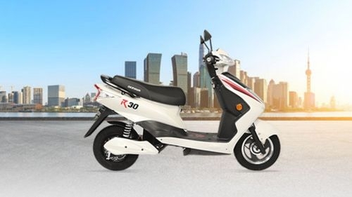 Best Scooters for Women in India | Price and Specification