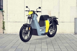 Revamp Moto RM Mitra 02