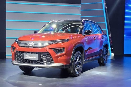 Toyota Urban Cruiser Hyyder SUV: कीमत, स्पेक्स और डिटेल्स अंदर !!