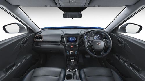 Mahindra XUV 400 e-SUV Detailed Review & Analysis