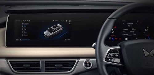 Mahindra XUV700 खरीदने के शीर्ष 6 कारण क्या हैं?
