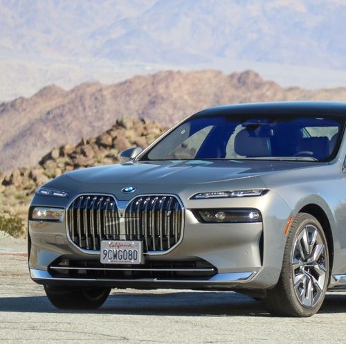 BMW i7 भारत में 1.95 करोड़ रुपये की कीमत पर लॉन्च हुई