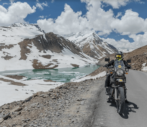 Royal Enfield ने जुलाई 2022 में 55,555 बाइक बेची - 2021 की तुलना में 26% की वृद्धि