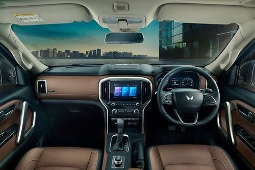 Mahindra ने Mahindra Scorpio N . में पॉवरट्रेन विकल्प और 4WD और 2WD की पुष्टि की